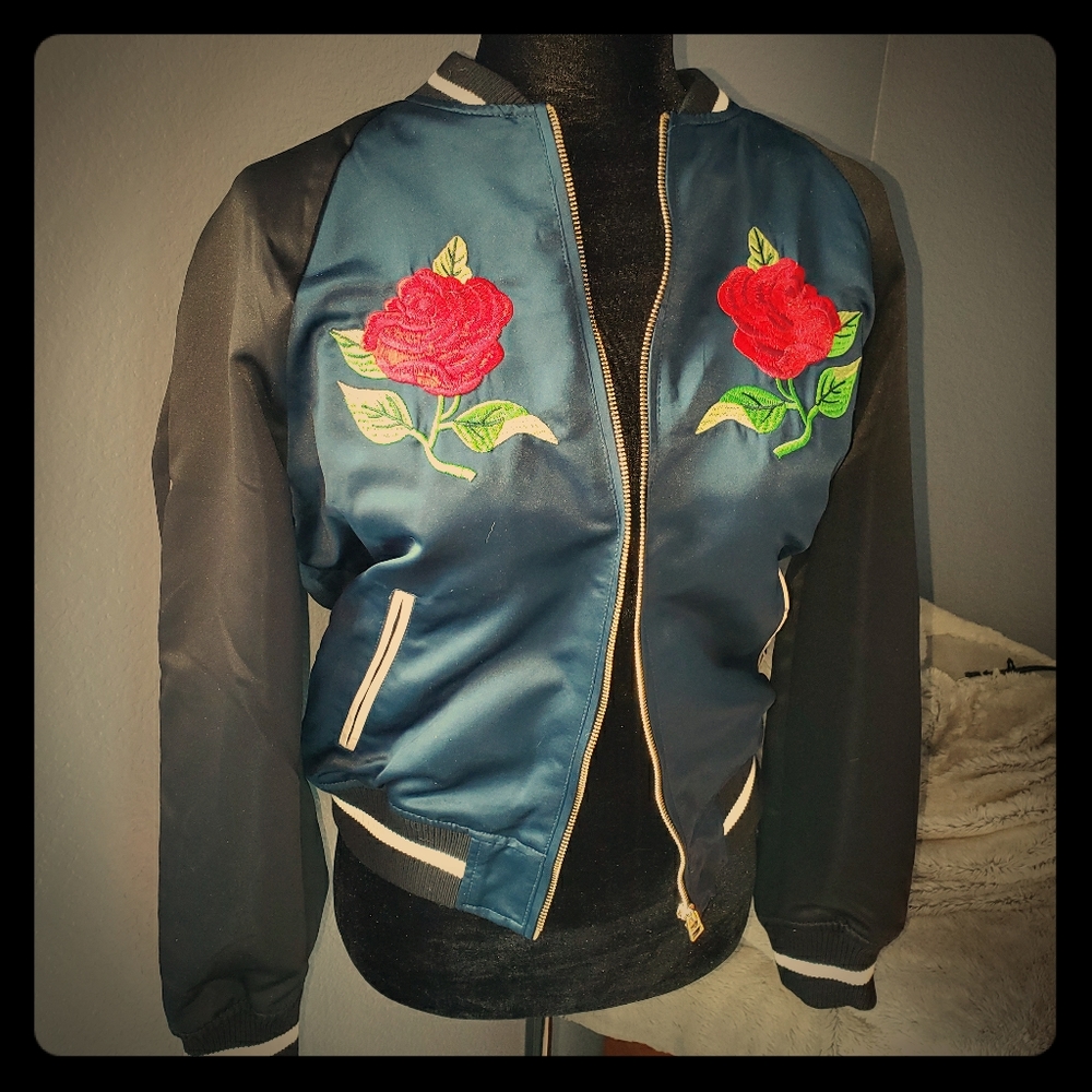 Bomber Jacket, Navy with red Roses, NWOT